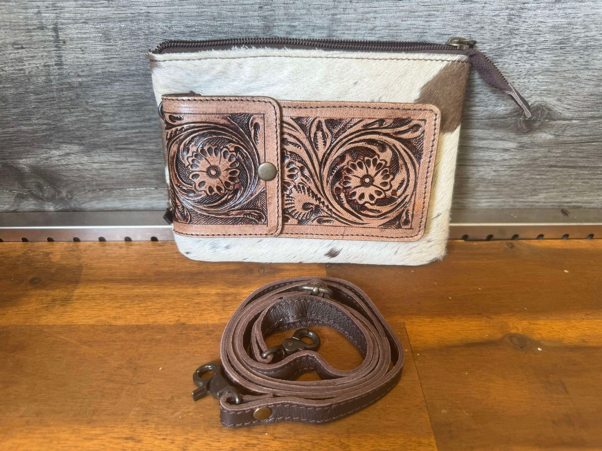 Nina – Genuine Cowhide and tooled Leather Bag