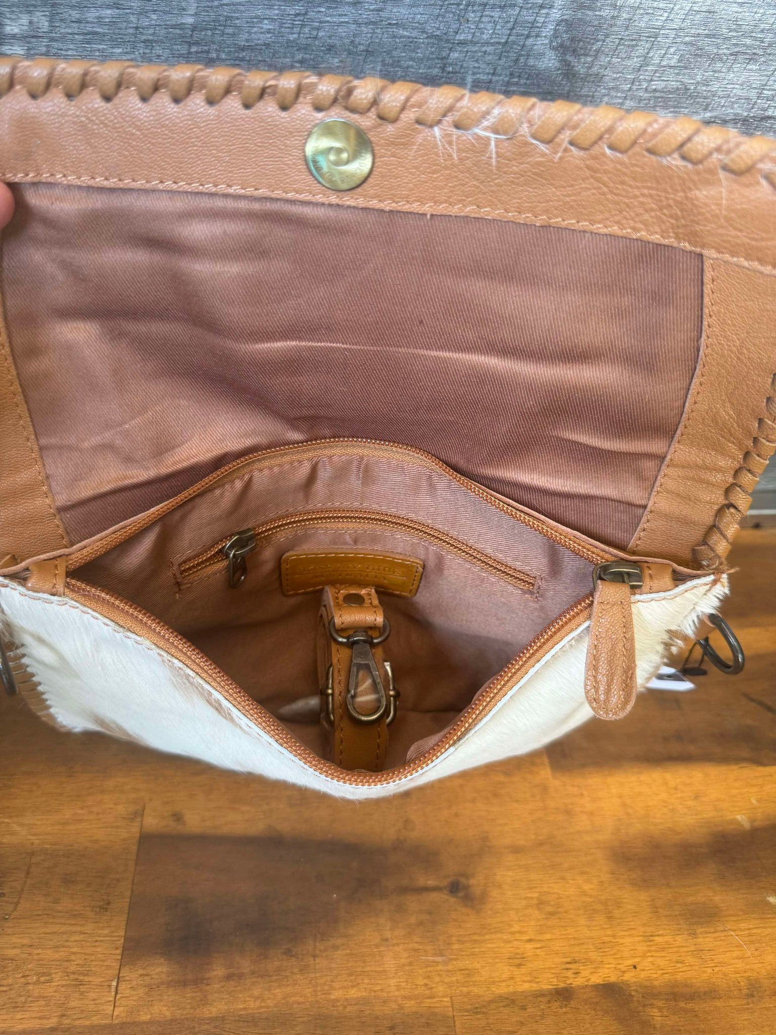 Jessie – Genuine Cowhide and Tooled Leather Bag