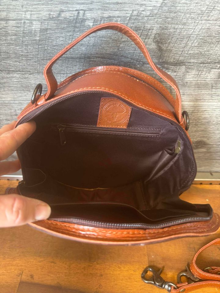 Barrel Racer – Genuine Leather Canteen Bag