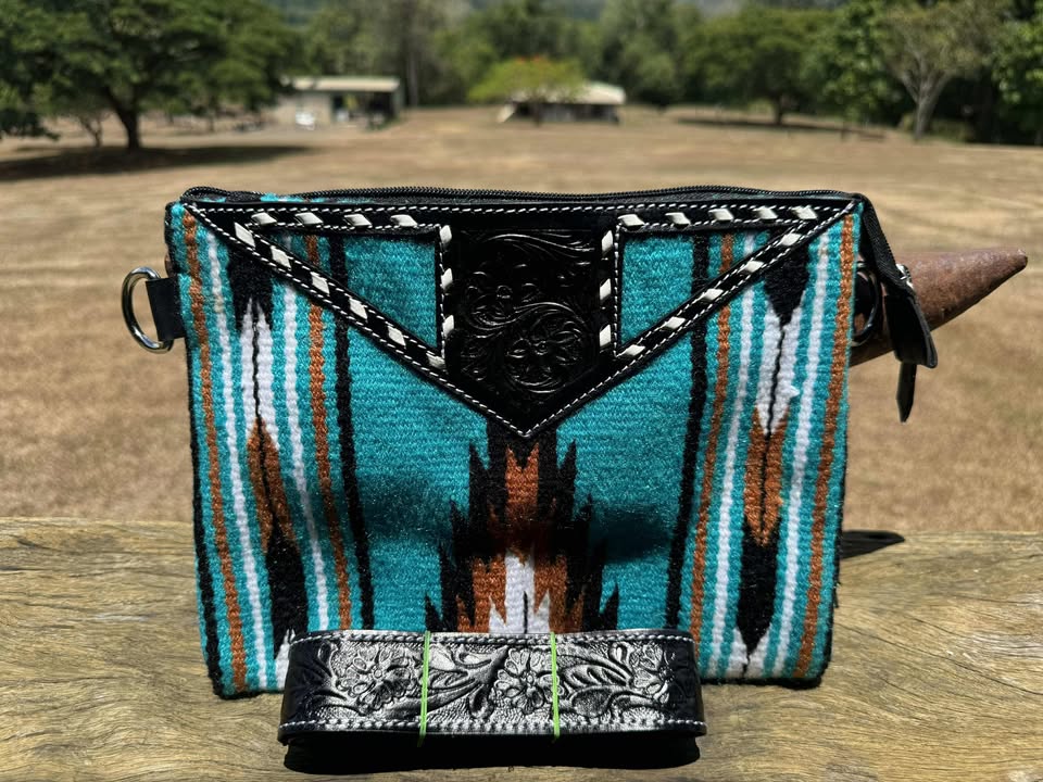 Almond – Genuine Leather and Saddle Blanket Bag