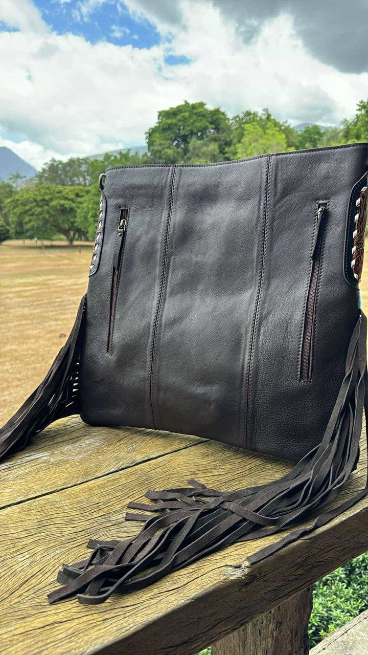 Jazz – Genuine Tooled Leather and Saddle Blanket Bag