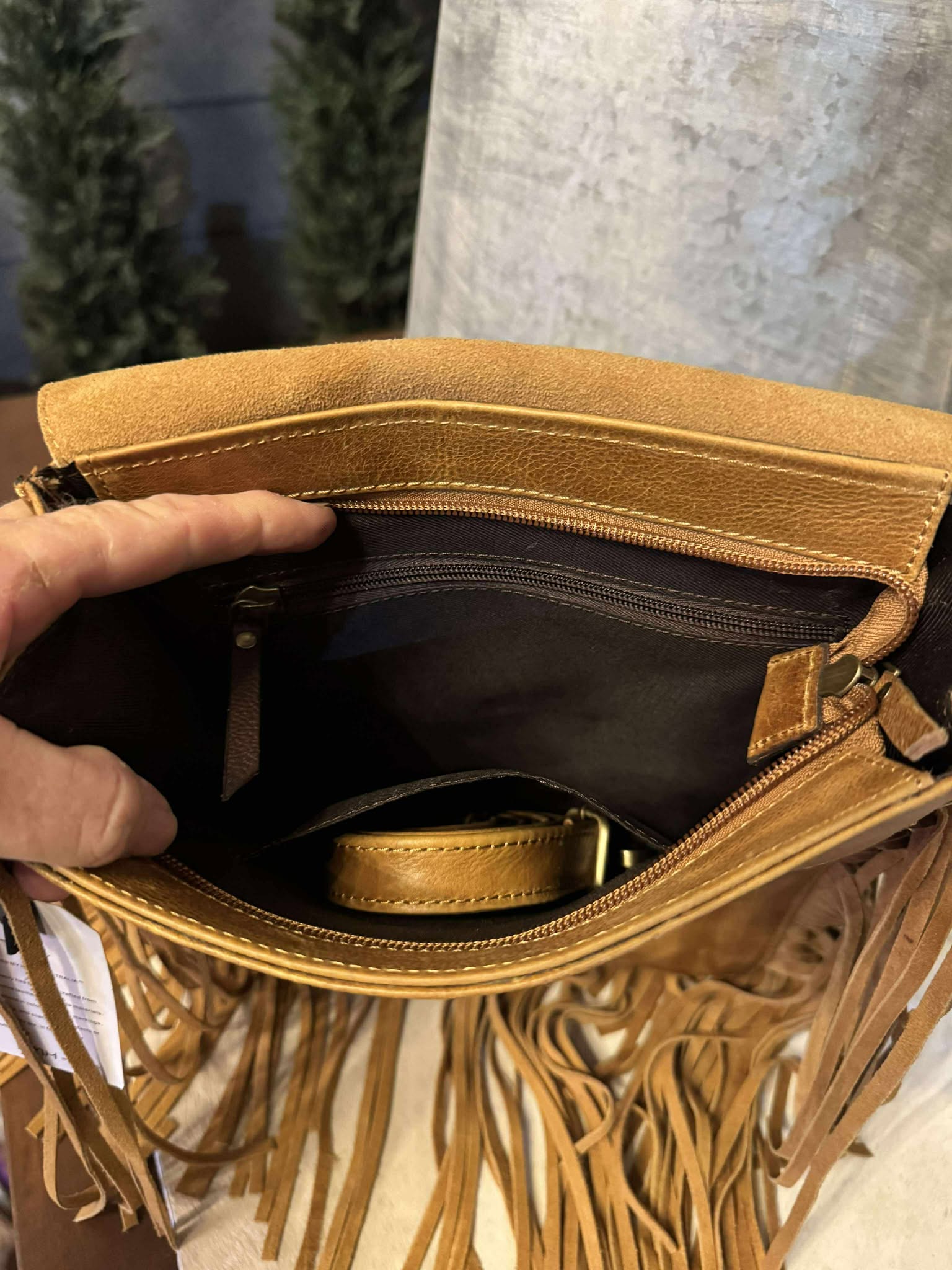 Isabella – Genuine Cowhide and Tooled Leather Cactus Bag
