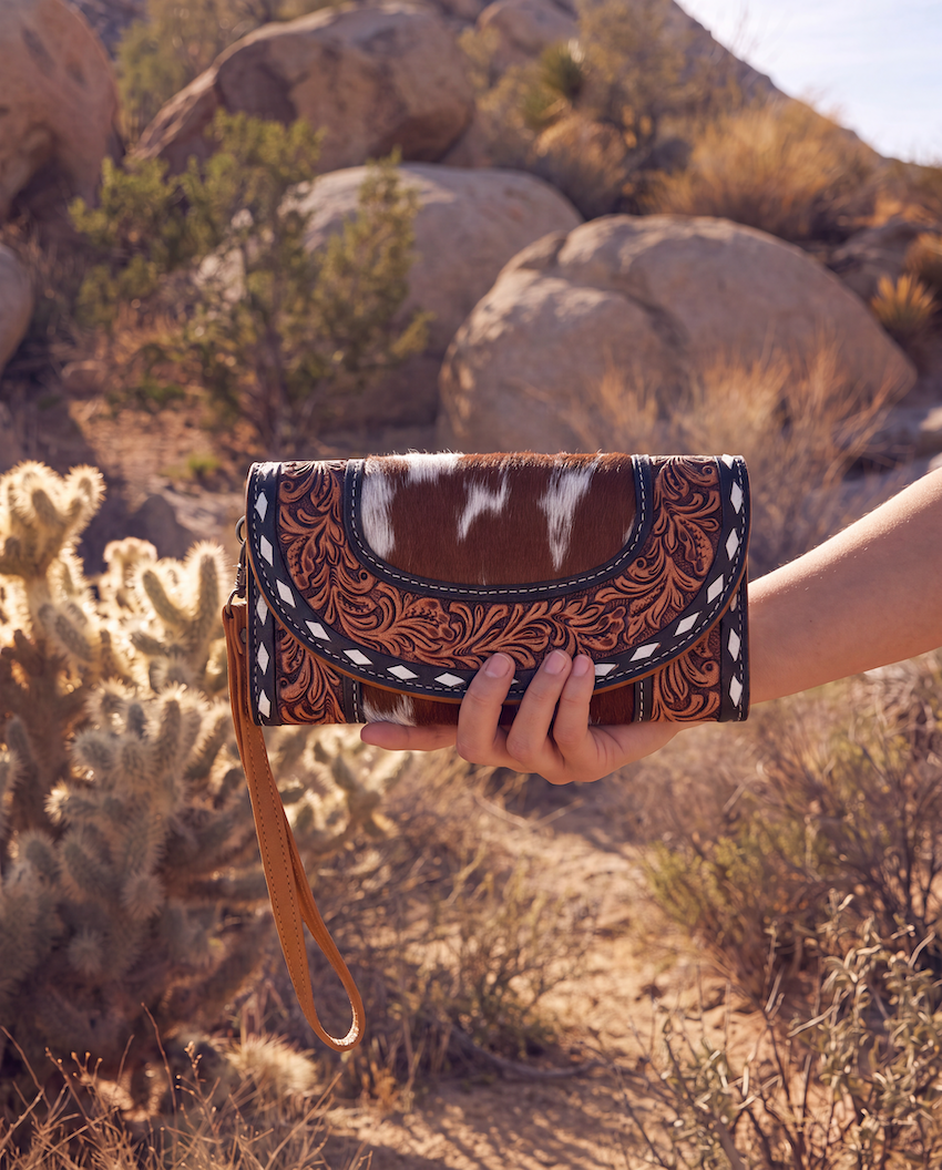Sasha Wristlet Wallet